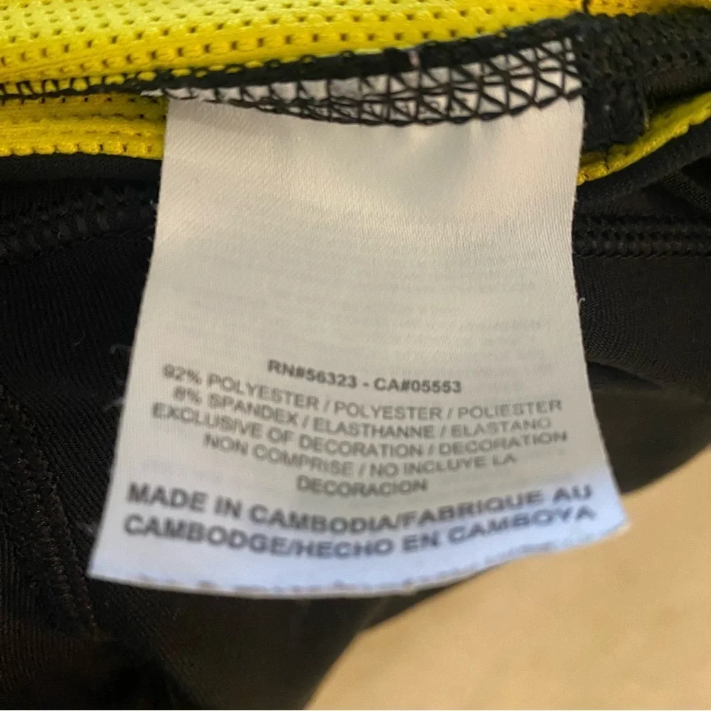 Nike Dri Fit Livestrong Cropped Legging Women Size XS  Stretch biker